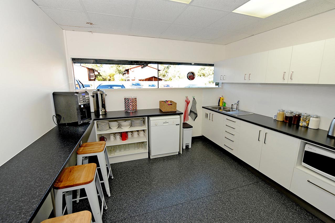 Facilities - Kitchen